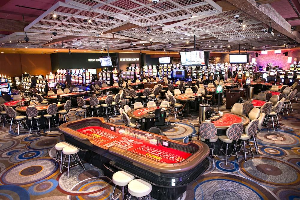 Isle Of Capri Casino Hotel Boonville Exterior photo